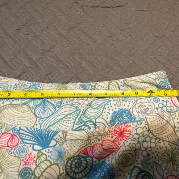 Charlie’s Project Seashell "Ariel" Leggings Women’s One Size Fits Size 4-14 - Picture 7 of 10